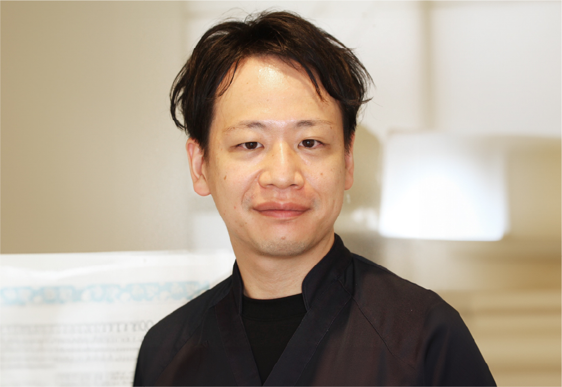 医師 新本 祐貴さんの写真